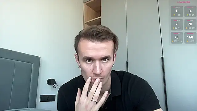 cute mark online show from October 2025 08:23:02 AM