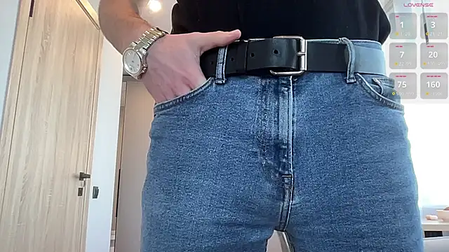 cute mark online show from October 2025 05:50:02 AM