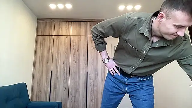 cute mark online show from March 2026 05:29:01 AM