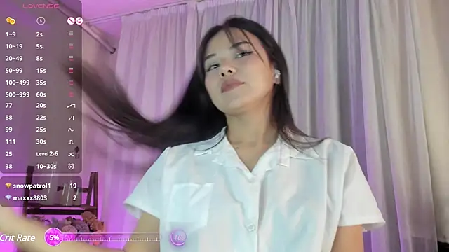 Snapshot of moonlight8_ chatting on January 2025 01:20:01 AM moonlight8 online show from January 2025 01:20:01 AM