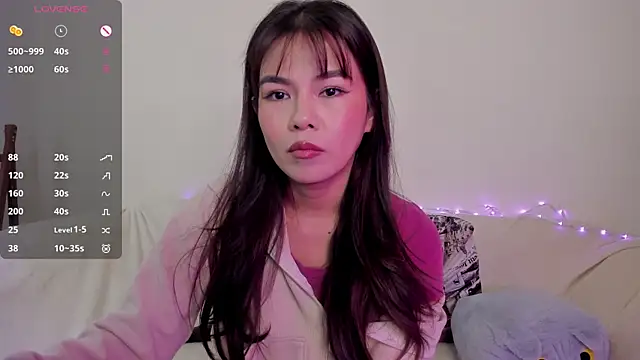 Snapshot of moonlight8_ chatting on October 2025 03:12:01 PM moonlight8 online show from October 2025 03:12:01 PM