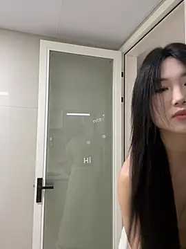 xyebobs online show from March 2025 04:21:02 AM