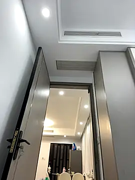 xyebobs online show from September 2025 03:02:02 PM