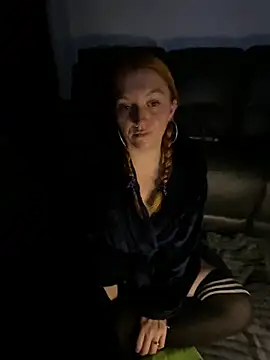 Stoner BarbieXX online show from November 2025 10:43:02 PM