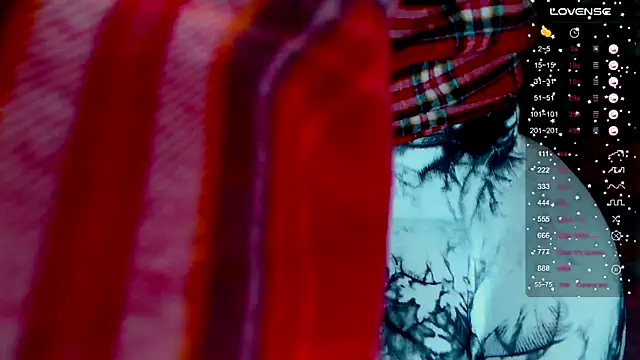 Snapshot of _Sexy-Mia_ chatting on December 2024 02:52:02 PM Sexy-Mia online show from December 2024 02:52:02 PM