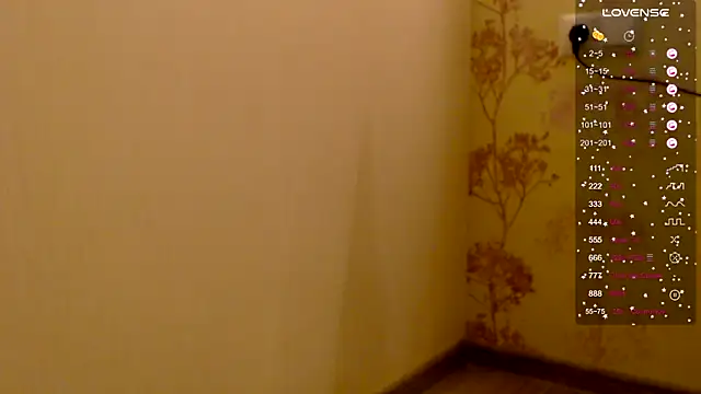 Snapshot of _Sexy-Mia_ chatting on January 2025 08:49:02 PM Sexy-Mia online show from January 2025 08:49:02 PM