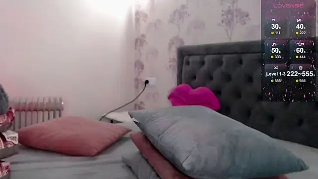 Snapshot of _Sexy-Mia_ chatting on March 2025 07:17:01 PM Sexy-Mia online show from March 2025 07:17:01 PM