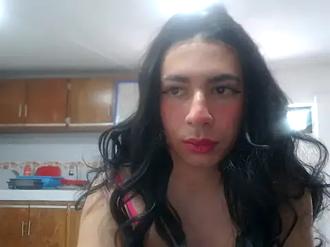 Snapshot of Yasmin_Paez99 chatting on June 2026 06:58:01 PM Yasmin Paez99 online show from June 2026 06:58:01 PM