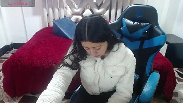 zoe connor19 online show from November 2025 07:58:01 PM