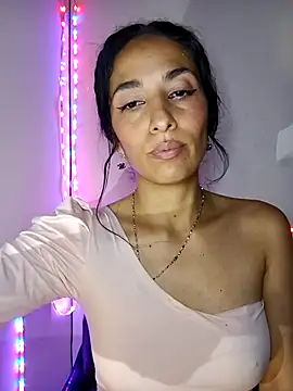 chloewildd  online show from November 2025 03:49:02 AM
