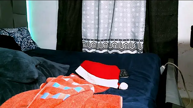 Snapshot of beautiful_james chatting on January 2025 02:11:02 AM beautiful james online show from January 2025 02:11:02 AM