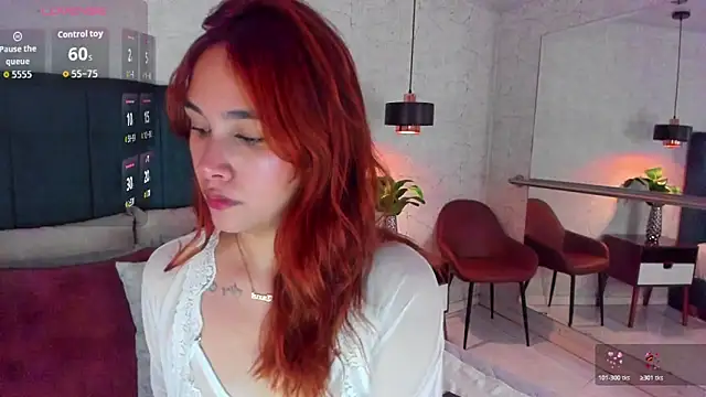 AdeleAndersonn online show from May 2026 07:11:01 PM