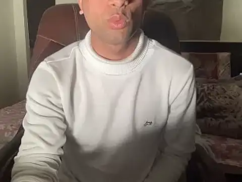 yourhero3466 online show from January 2025 06:31:01 PM