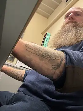 Ice mannHH online show from February 2026 01:47:01 PM