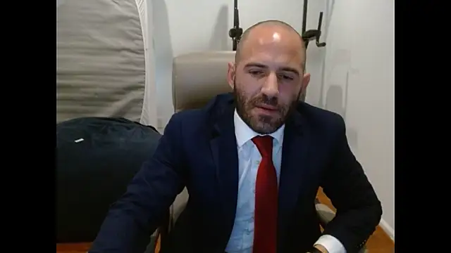 Snapshot of TheNakedPreacher chatting on December 2025 03:19:02 PM TheNakedPreacher online show from December 2025 03:19:02 PM