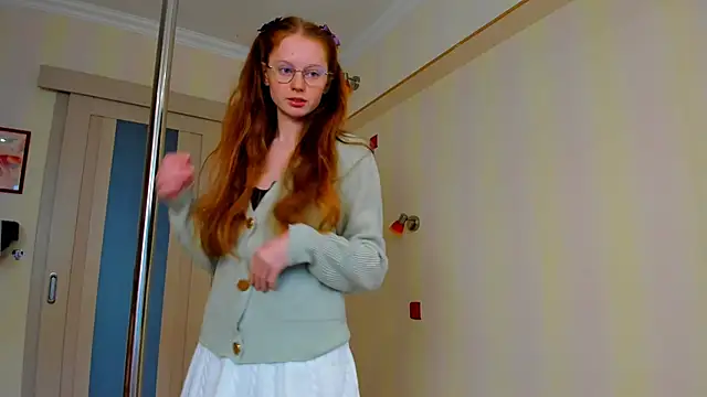 Snapshot of Fire_Luna chatting on October 2025 06:56:01 AM Fire Luna online show from October 2025 06:56:01 AM