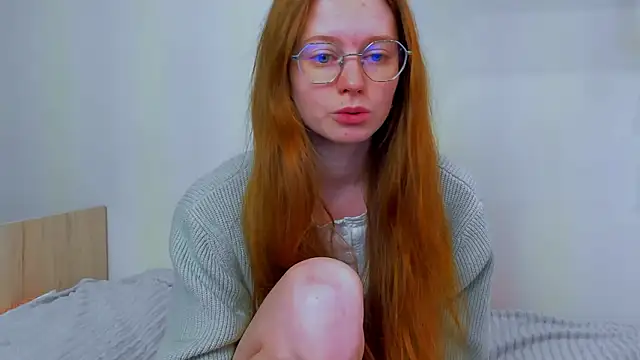 Snapshot of Fire_Luna chatting on February 2026 05:27:01 AM Fire Luna online show from February 2026 05:27:01 AM