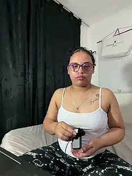 angela angels  online show from May 2026 04:21:01 AM
