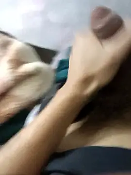 Snapshot of Juliano69xv chatting on January 2026 12:33:02 PM Juliano69xv online show from January 2026 12:33:02 PM