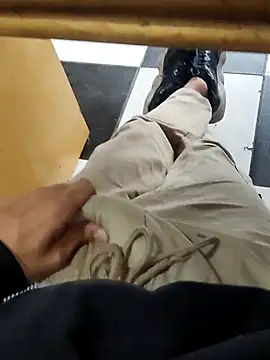 Snapshot of Juliano69xv chatting on February 2026 10:42:02 AM Juliano69xv online show from February 2026 10:42:02 AM