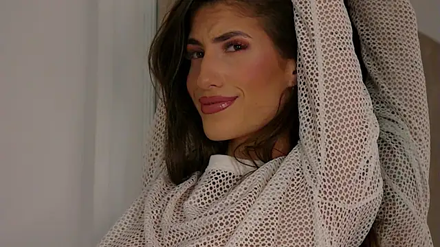 Snapshot of OhhAisha chatting on February 2025 12:32:02 AM OhhAisha online show from February 2025 12:32:02 AM