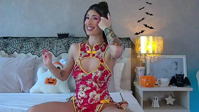 Snapshot of OhhAisha chatting on October 2025 09:21:02 AM OhhAisha online show from October 2025 09:21:02 AM