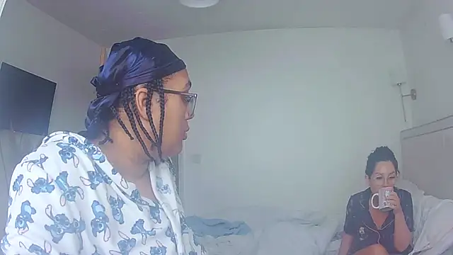 vanilla chocolate23 online show from May 2026 08:19:01 AM