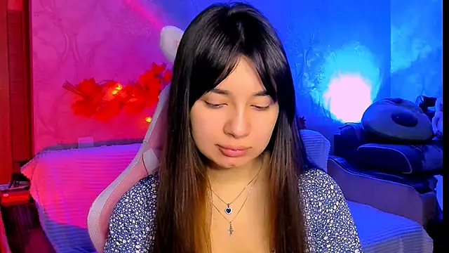 Snapshot of Swee_Alicee chatting on December 2024 05:20:01 AM Swee Alicee online show from December 2024 05:20:01 AM