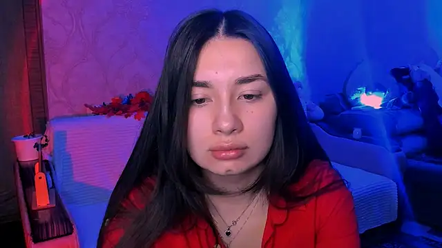 Snapshot of Swee_Alicee chatting on February 2026 06:01:01 PM Swee Alicee online show from February 2026 06:01:01 PM