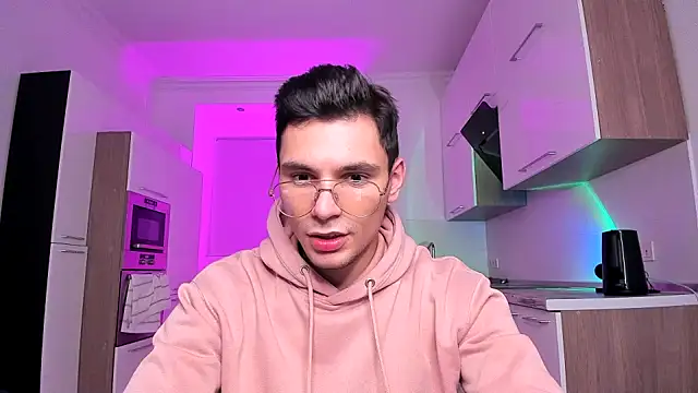 denlover1 online show from December 2024 04:21:01 AM