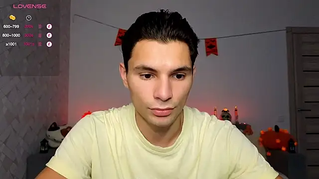 denlover1 online show from October 2025 06:46:02 AM