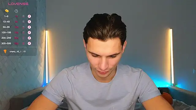 Snapshot of denlover1 chatting on November 2025 09:09:02 AM denlover1 online show from November 2025 09:09:02 AM