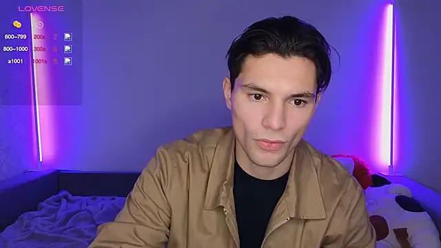 Snapshot of denlover1 chatting on December 2025 01:09:01 PM denlover1 online show from December 2025 01:09:01 PM