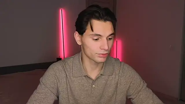 Snapshot of denlover1 chatting on January 2026 04:33:02 PM denlover1 online show from January 2026 04:33:02 PM