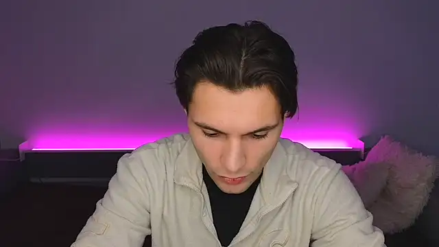 Snapshot of denlover1 chatting on February 2026 10:52:01 AM denlover1 online show from February 2026 10:52:01 AM