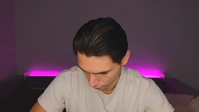 Snapshot of denlover1 chatting on February 2026 08:21:01 AM denlover1 online show from February 2026 08:21:01 AM