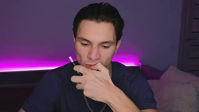 Snapshot of denlover1 chatting on February 2026 08:26:01 AM denlover1 online show from February 2026 08:26:01 AM