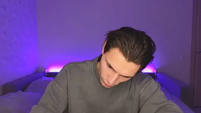 Snapshot of denlover1 chatting on March 2026 06:04:01 PM denlover1 online show from March 2026 06:04:01 PM