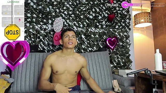 Snapshot of _EUFRATES_ chatting on February 2025 04:48:02 PM EUFRATES online show from February 2025 04:48:02 PM