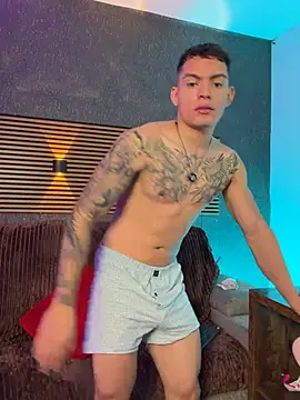 Snapshot of _EUFRATES_ chatting on April 2026 11:22:02 AM EUFRATES online show from April 2026 11:22:02 AM