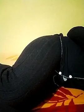 3ahhd online show from November 2025 12:05:01 AM