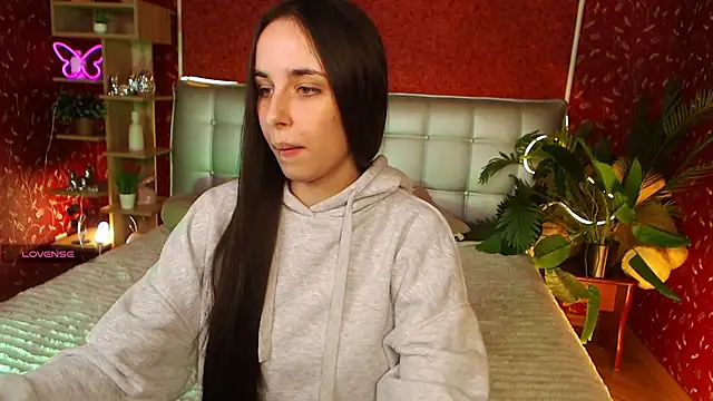 Snapshot of AuroraAksnesss chatting on February 2025 04:36:01 PM AuroraAksnesss online show from February 2025 04:36:01 PM