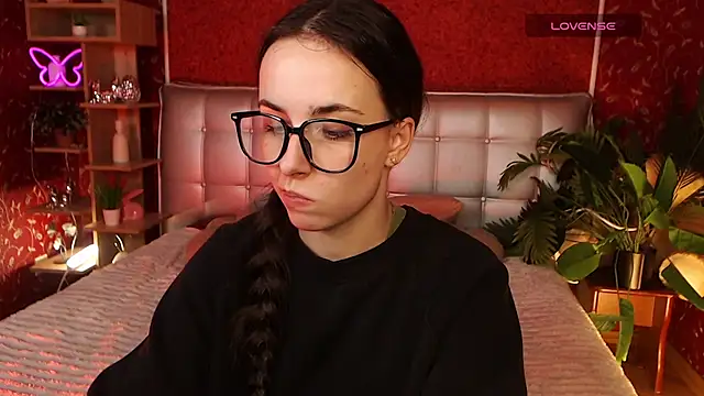 Snapshot of AuroraAksnesss chatting on February 2025 05:17:02 PM AuroraAksnesss online show from February 2025 05:17:02 PM