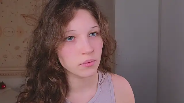 cherry lea online show from December 2025 09:43:02 PM