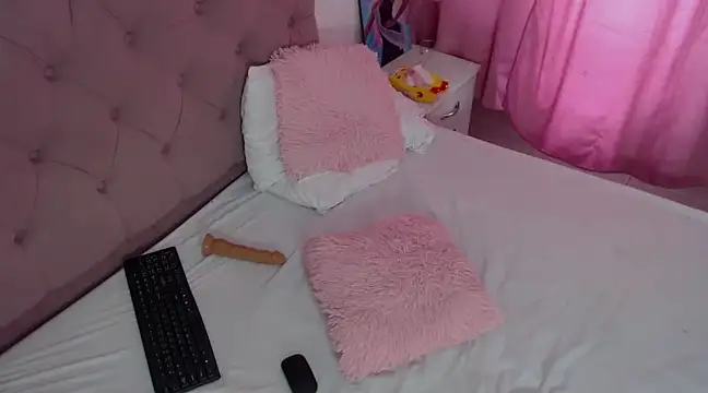 CATALAIA STOMM online show from December 2024 03:58:01 PM