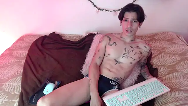 Apolo Hidalgo01 online show from December 2024 04:43:02 PM