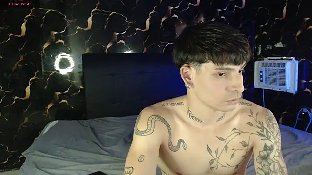 Apolo Hidalgo01 online show from May 2026 09:23:02 PM