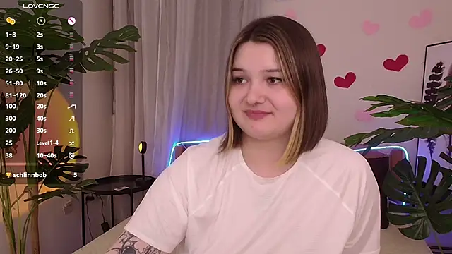 Snapshot of Alice_Walters chatting on February 2025 10:02:02 PM Alice Walters online show from February 2025 10:02:02 PM