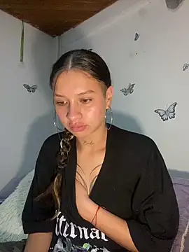 Snapshot of Andi9_ chatting on December 2024 02:46:01 AM Andi9 online show from December 2024 02:46:01 AM