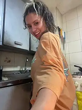 Snapshot of Andi9_ chatting on January 2025 03:41:02 AM Andi9 online show from January 2025 03:41:02 AM